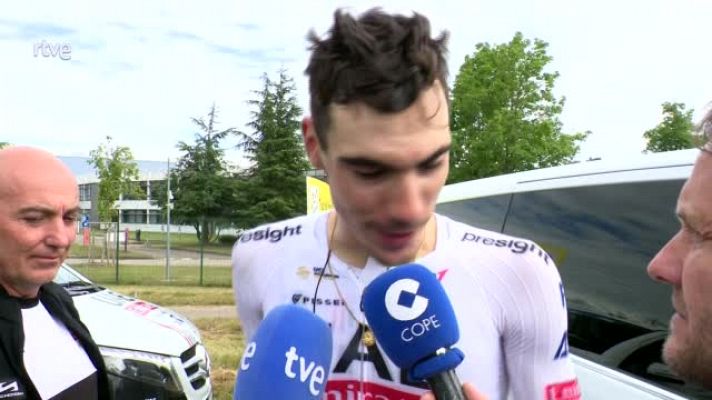 Tour de Francia - Juan Ayuso: "El ambiente en el UAE es bueno, pero me reafirmo en que el gesto de Almeida sobraba"