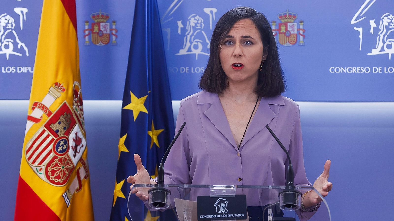 Belarra asegura que Tellado parece presentarse a "un concurso a racista del año" tras proponer que la Armada controle la migración Belarra cree que Tellado parece presentarse a "un concurso a racista del año" - Informativo 24h | Ver