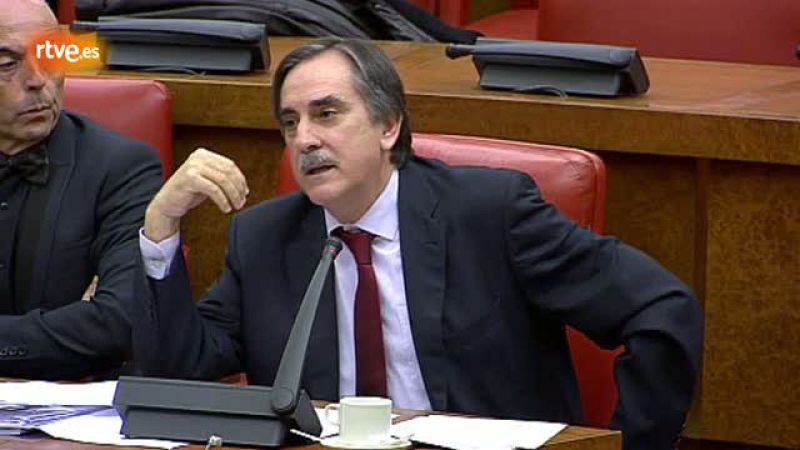 El PSOE pide que sea la CNMV la que filtre las situaciones de preferentes en las que haya mala praxis