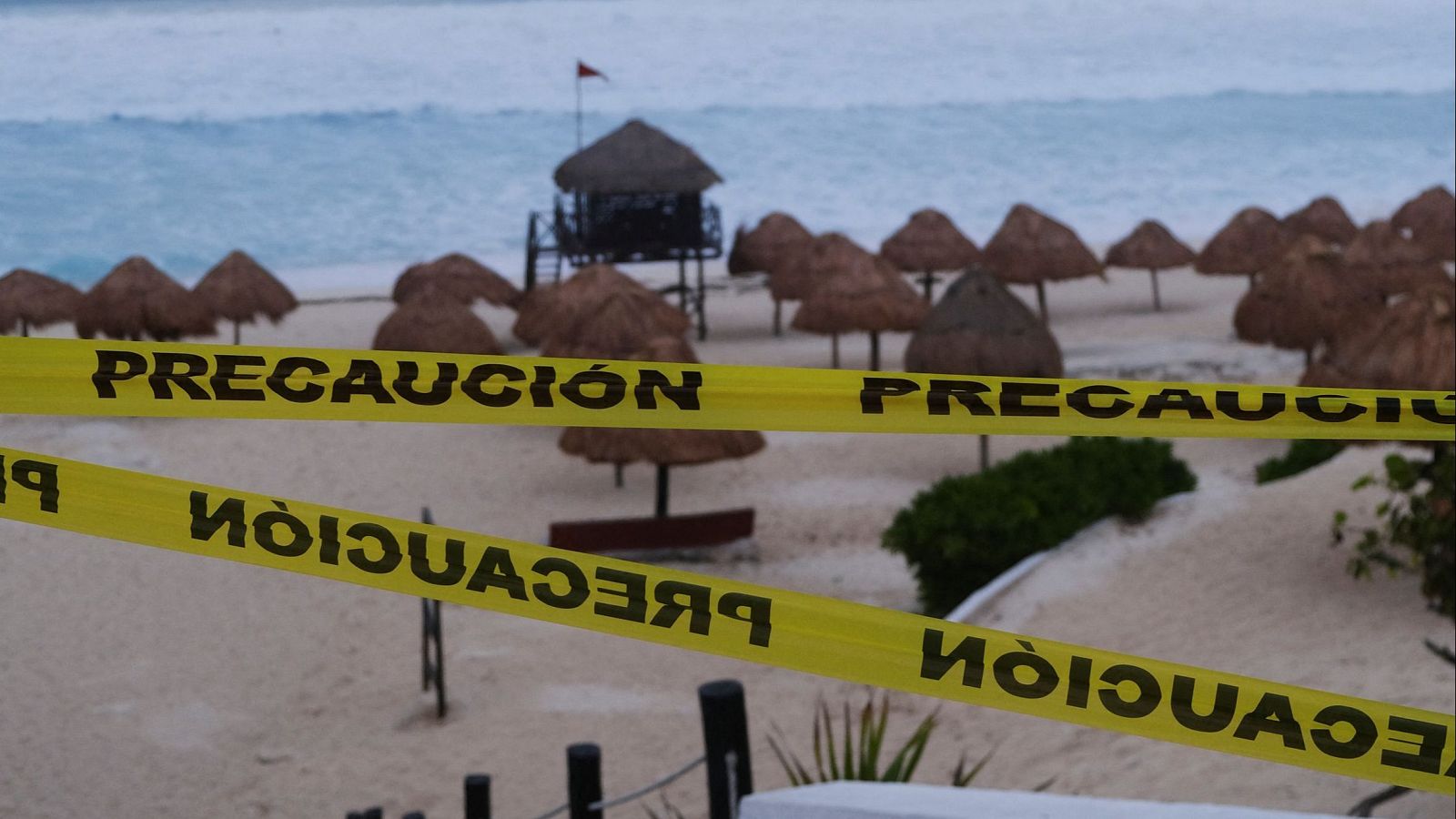 El huracán Beryl llega a México y evacuan la Riviera Maya