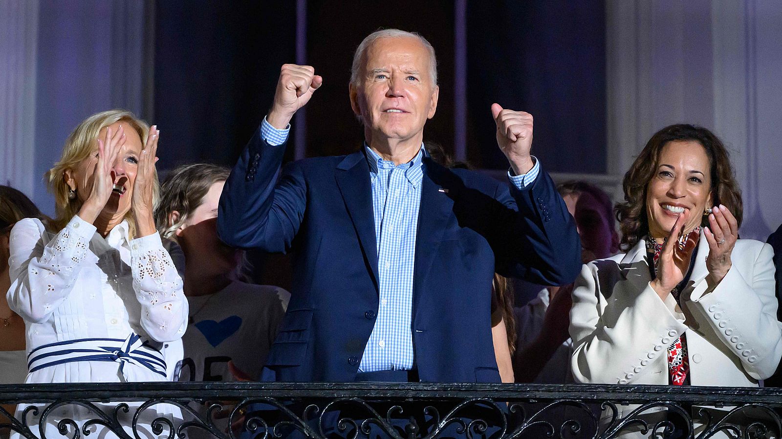 Biden insiste en su capacidad para gobernar