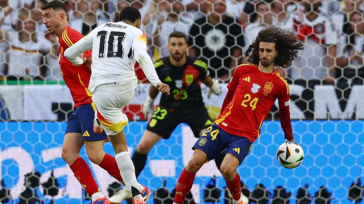 La mano de Cucurella que Anthony Taylor no consideró penalti