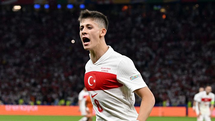 Arda Güler se despide de la EURO siendo el alma de Turquía