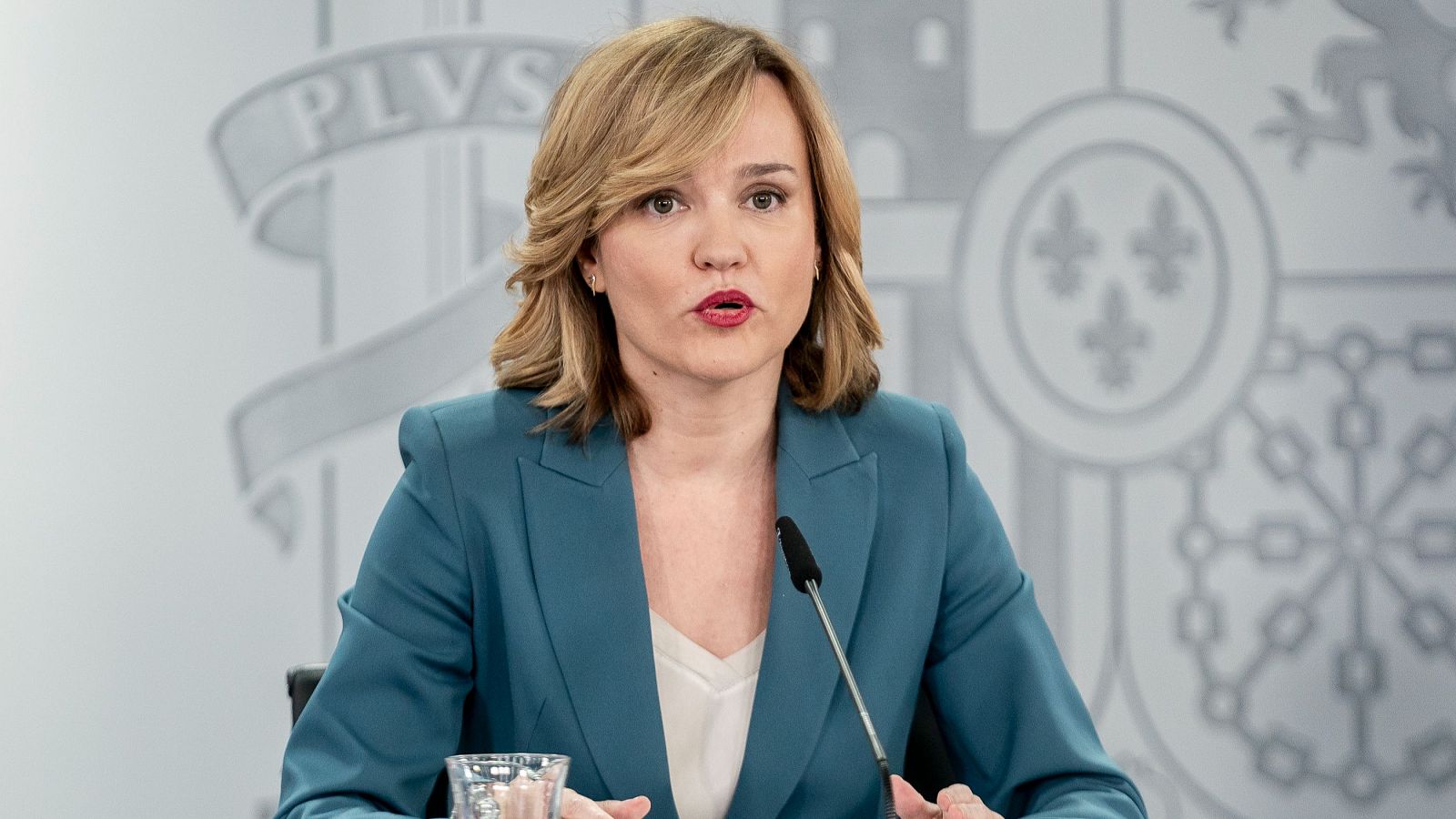 Alegría insta a Feijóo a que "rompa" sus gobiernos con Vox tras el resultado en Francia | Ver