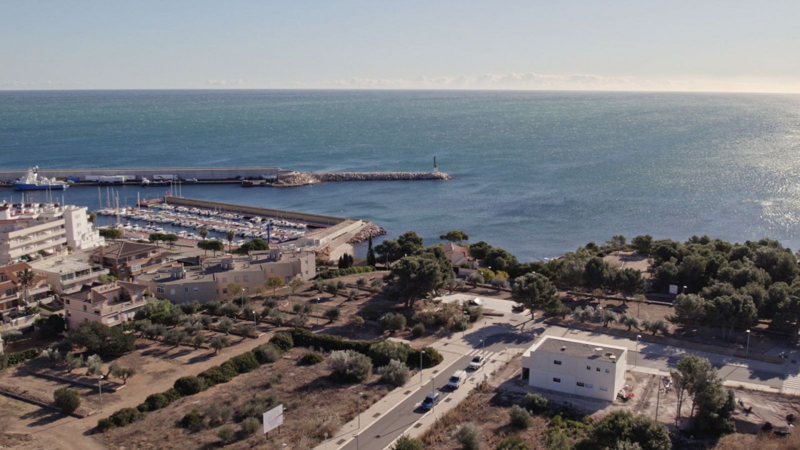 Vuelvo a empezar - Cubillos del Sil (Léon), L´amettla de Mar (Tarragona) y Ara (Huesca)