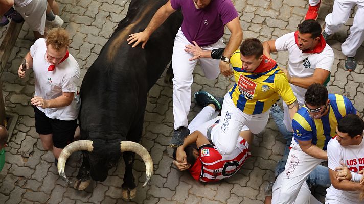 Cuarto encierro de San Fermín 2024 a cámara lenta