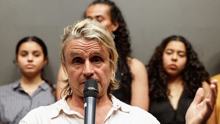 Informativo 24h - Comparecencia de Nacho Cano tras ser acusado de contratación ilegal de inmigrantes