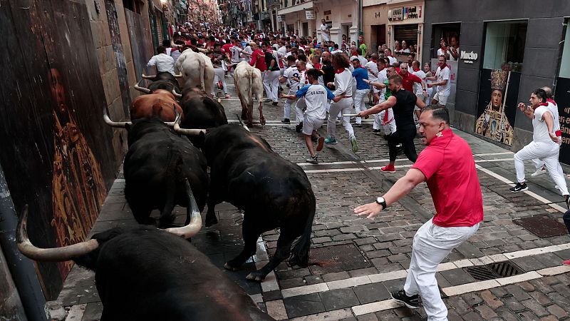 Vive San Fermín 2024 - Cuarto encierro - ver ahora