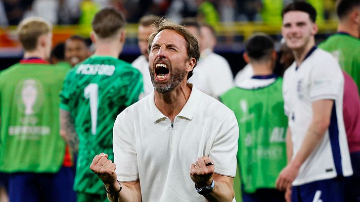 Telediario 1 - Southgate destierra las críticas metiendo a Inglaterra en su segunda final de Eurocopa consecutiva