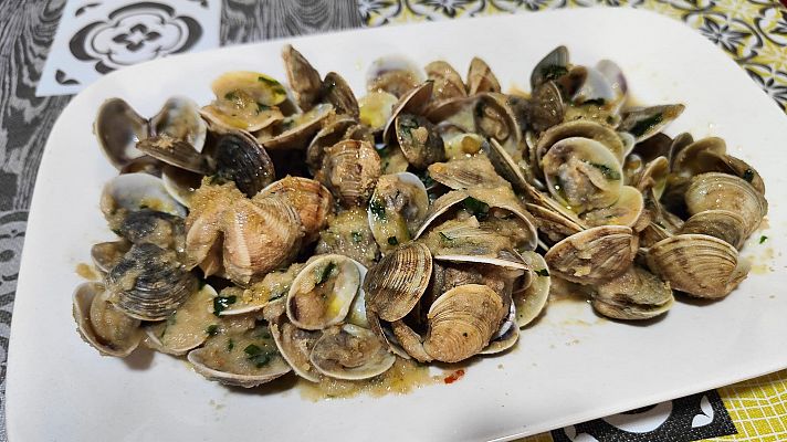 Mañaneros 360 - Receta de almejas asadas