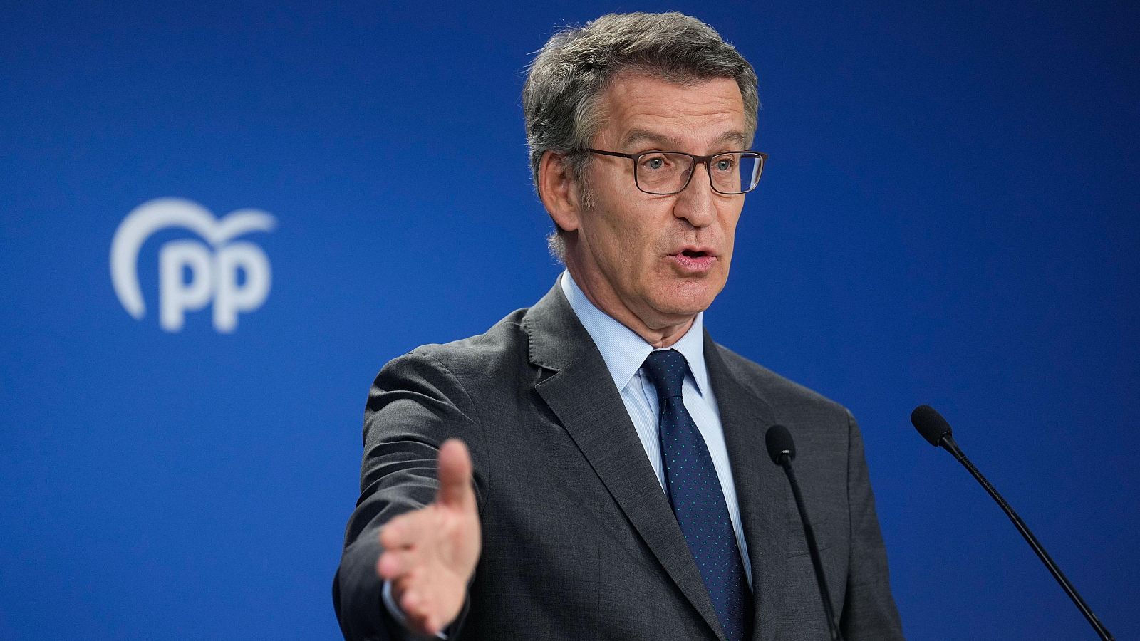 Feijóo critica que Vox "ha descarrilado" | Ver