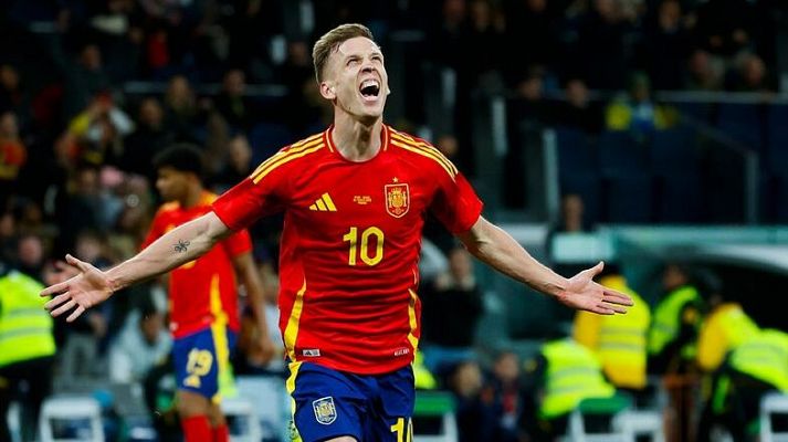 Los orígenes de Olmo: de jugar en una plaza de Terrassa a ser uno de los mejores en la Eurocopa 2024