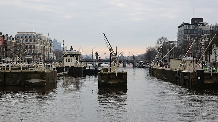 Mi casa flotante - Blaakmeer/Willems y Taylor