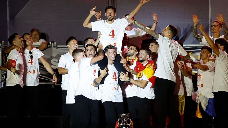 As ha sido la celebracin de la seleccin en Madrid por la cuarta Eurocopa