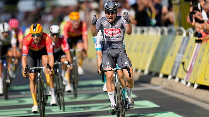 Tour 2024 - Jasper Philipssen gana la etapa 16