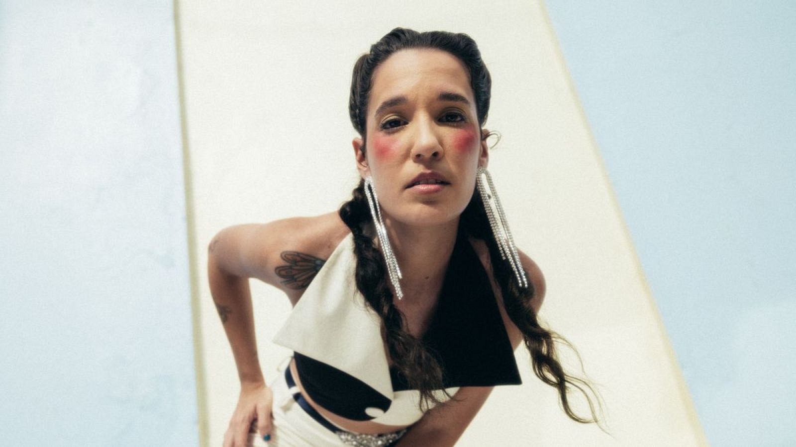 La cantante puertorriqueña iLe está de gira en España | Ver