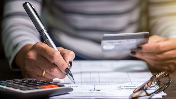 Telediario 1 - La Audiencia Nacional investiga una macroestafa de falsas inversiones que afecta a pequeños ahorradores