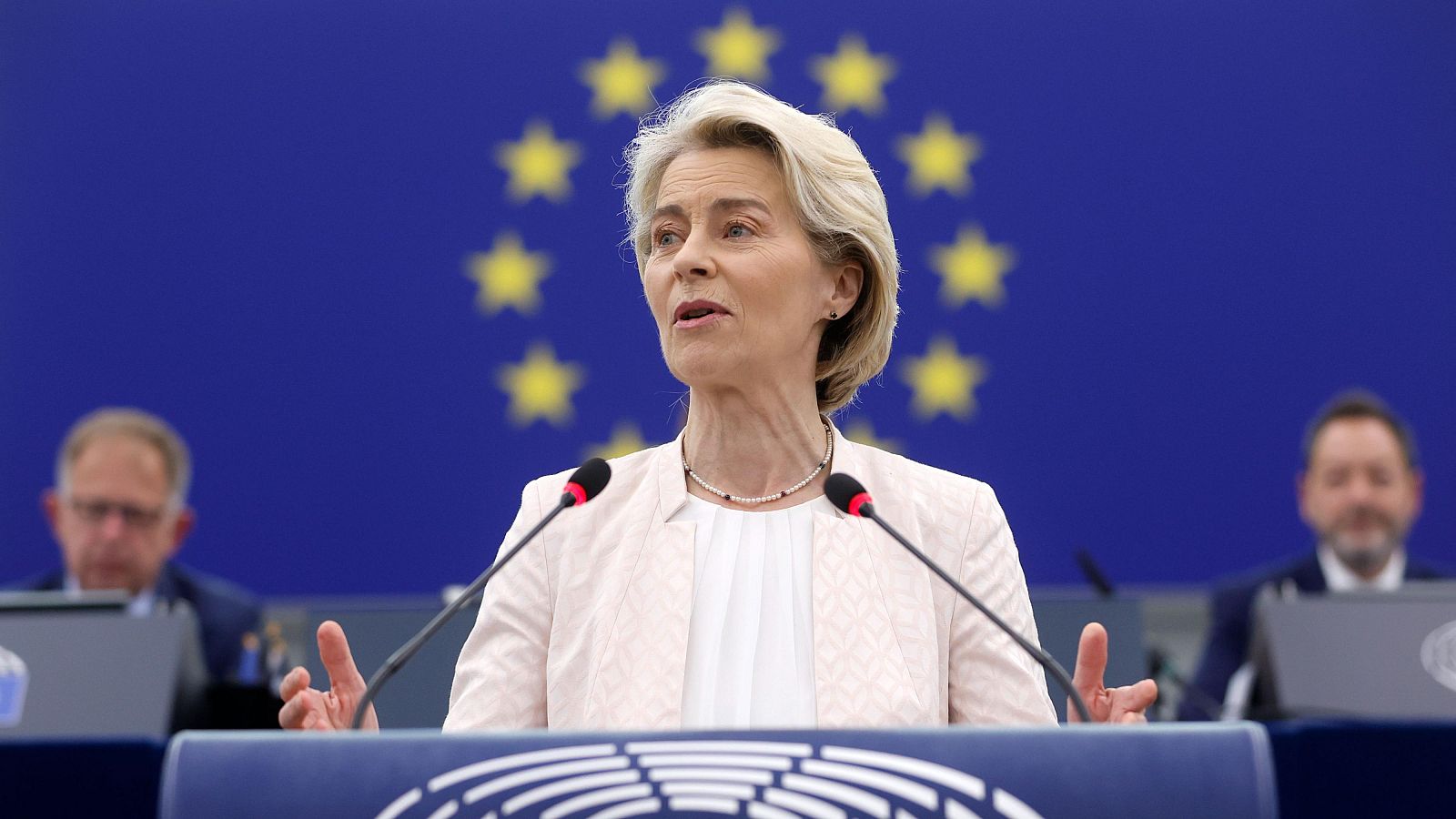 Von der Leyen promete luchar "con todas las fuerzas democráticas" contra la polarización Von der Leyen promete luchar contra la polarización - Informativo 24h | Ver