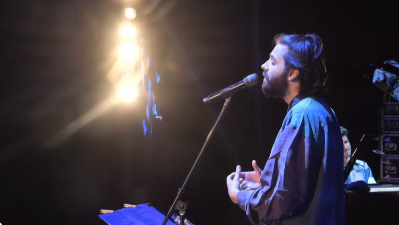 El cantante portugus Salvador Sobral ha inaugurado el IKFEM Festival Tui-Valena