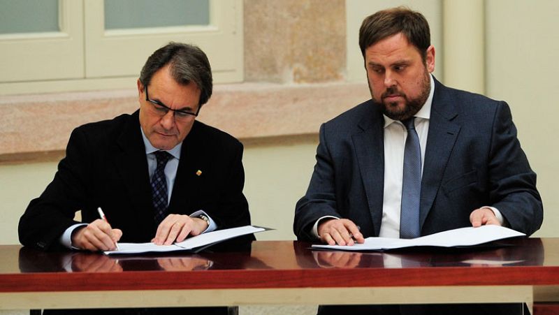 CIU y Esquerra pactan la gobernabilidad del Parlament