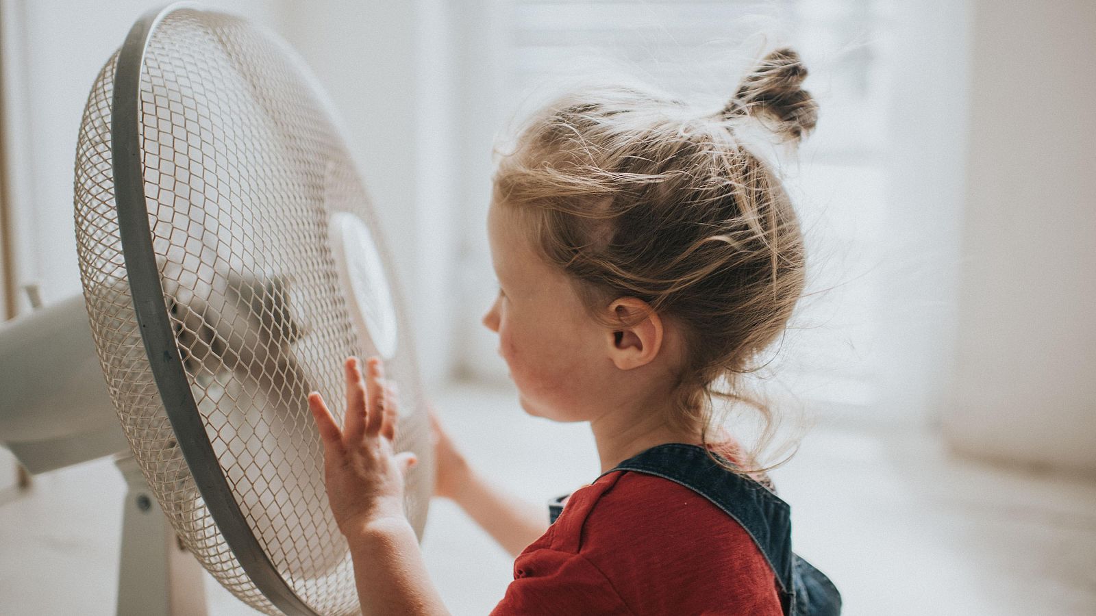 Infancia y calor: 1 de cada 3 familias no puede enfriar su hogar