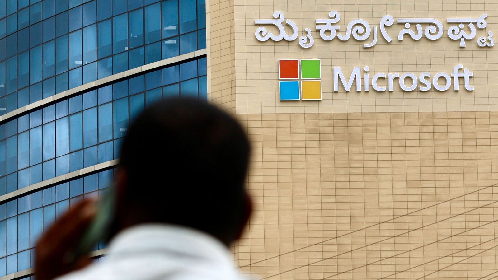 El fallo informático global afecta a bancos, aeropuertos y hospitales - Informativo 24h | Ver