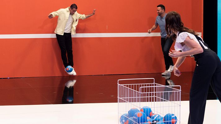 Invictus, ¿te atreves? - Eli Pinedo demuestra su habilidad jugando a balonmano