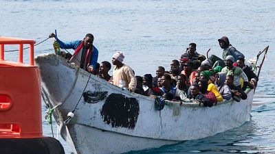 Los centros de acogida de menores migrantes en Canarias estn al lmite | Ver