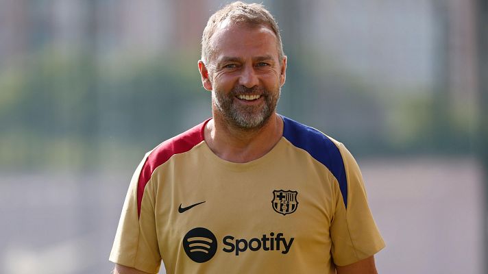 Telediario Fin de Semana - Hansi Flick: "Hay que traer jugadores capaces de ganar partidos, pero tenemos buenos jóvenes"