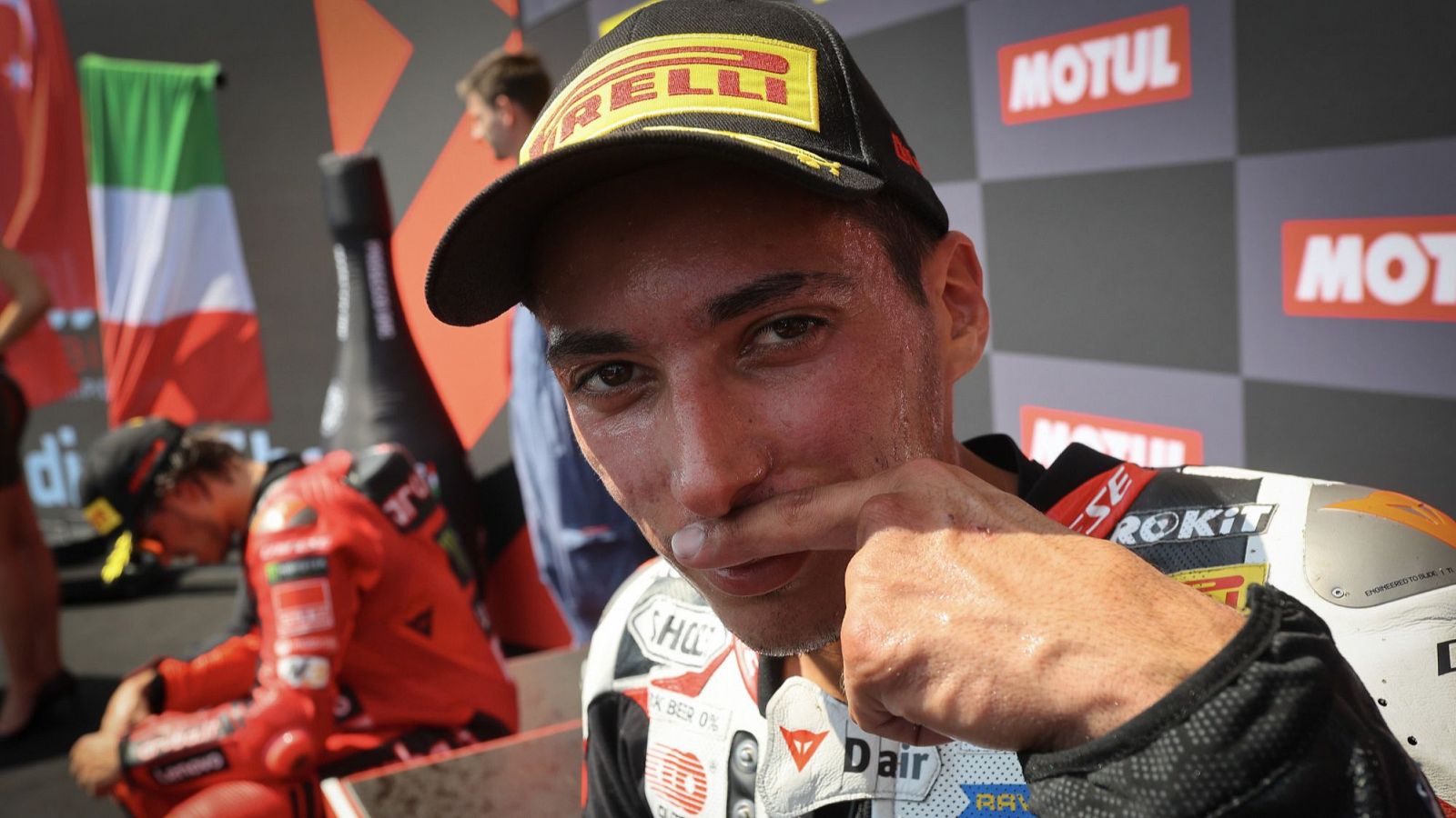 Mundial de Superbike - Razgatlioglu logra su dcima victoria consecutiva, en un da aciago para Bautista y Ducati