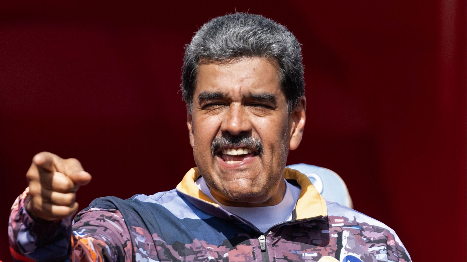 Nicolás Maduro pide una victoria para evitar un "baño de sangre"