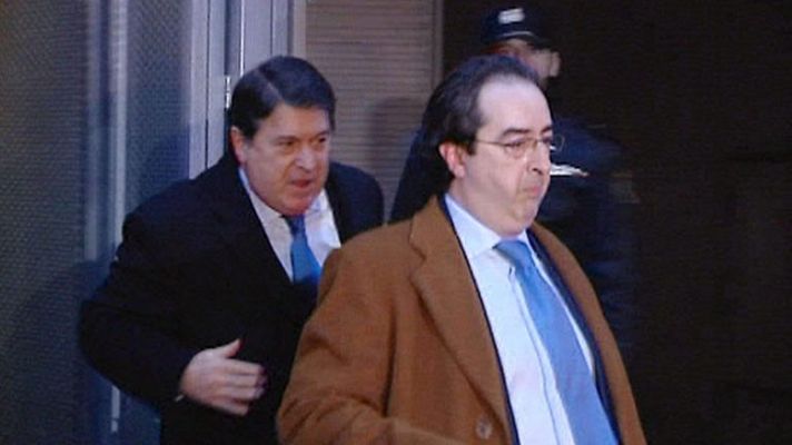 Telediario 1 - Olivas declara que el Banco de España forzó la fusión entre Bancaja y Bankia