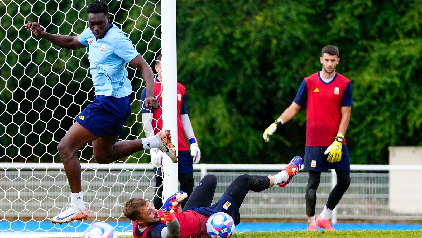 La selección masculina de fútbol se estrena en París 2024