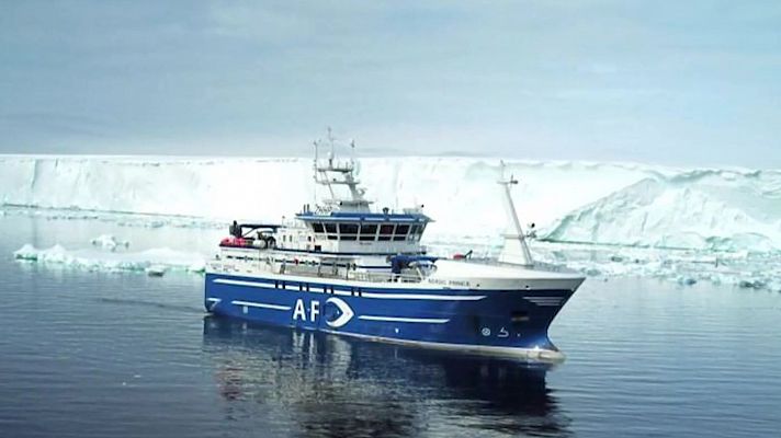 L'Informatiu - Pere Hernández, supervivent del naufragi de l'Argos Georgia, torna a casa