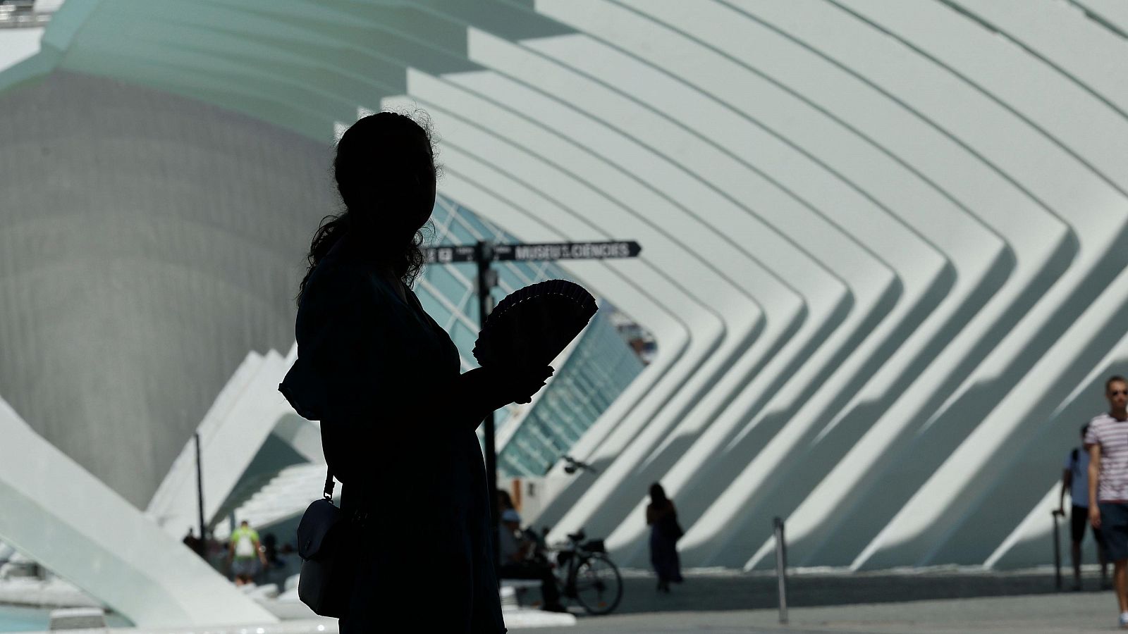 Tiempo 27 julio: Lluvias en Galicia y altas temperaturas en la Península - El tiempo | Ver