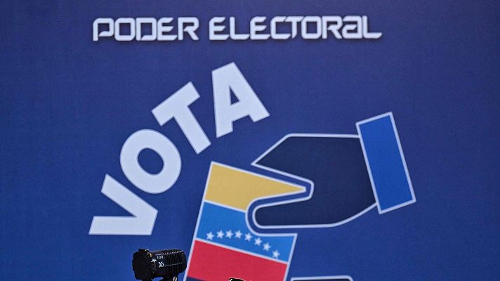 Telediario Fin de Semana - Elecciones en Venezuela: muchos analistas defienden el sistema de voto como uno de los más fiables