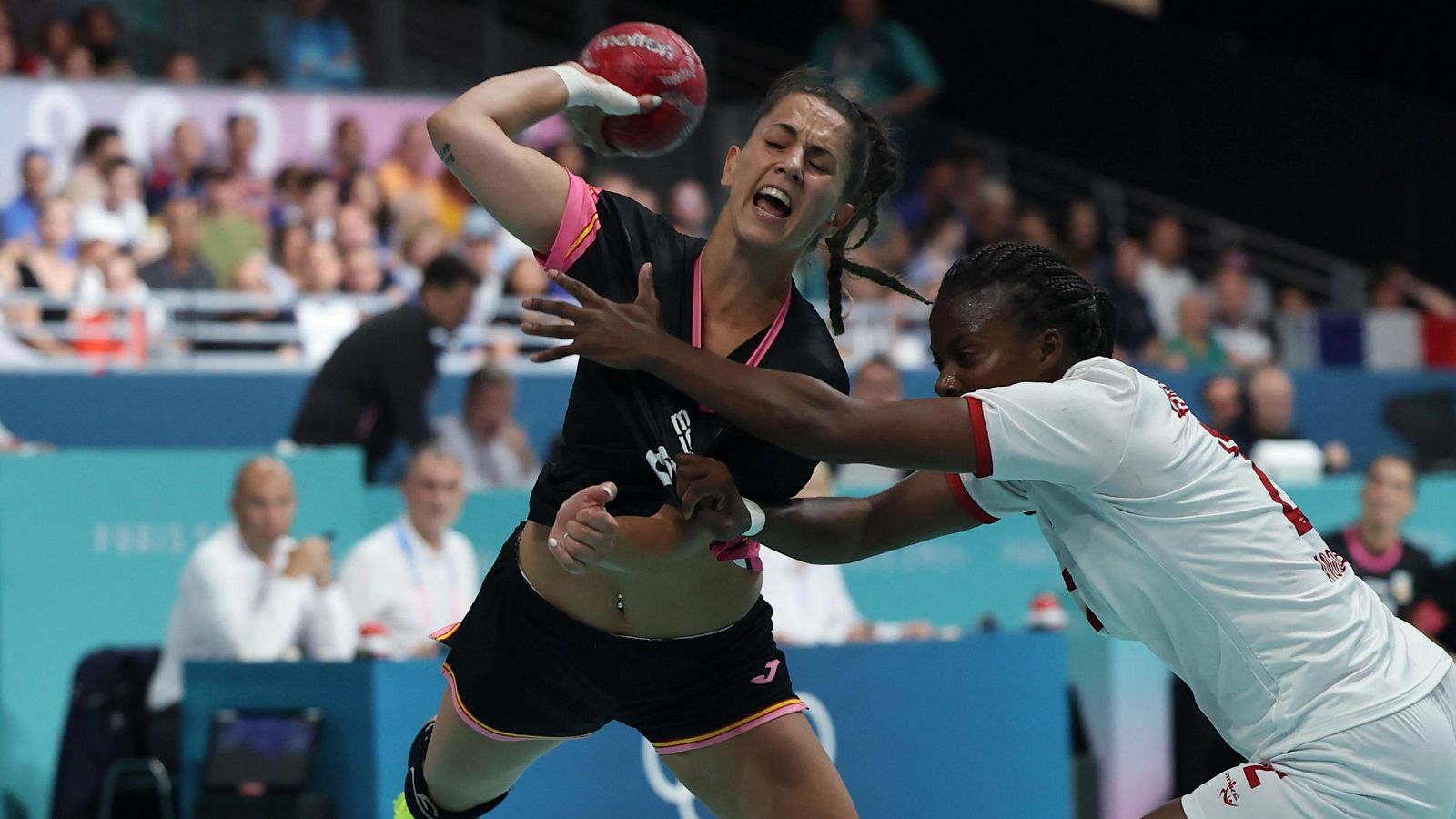 Balonmano (F): Angola 26-21 España | Resumen | París 2024