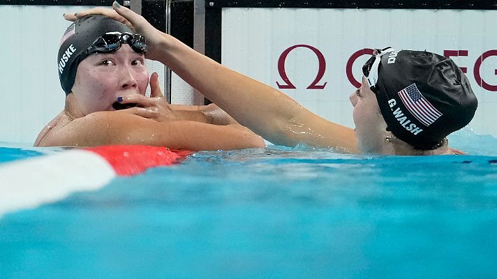 Natación | Final de 100 m mariposa (F): Doblete estadounidense de Huske y Walsh