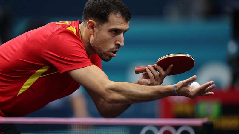 Álvaro Robles cae y el tenis de mesa español se queda sin representación en París 2024