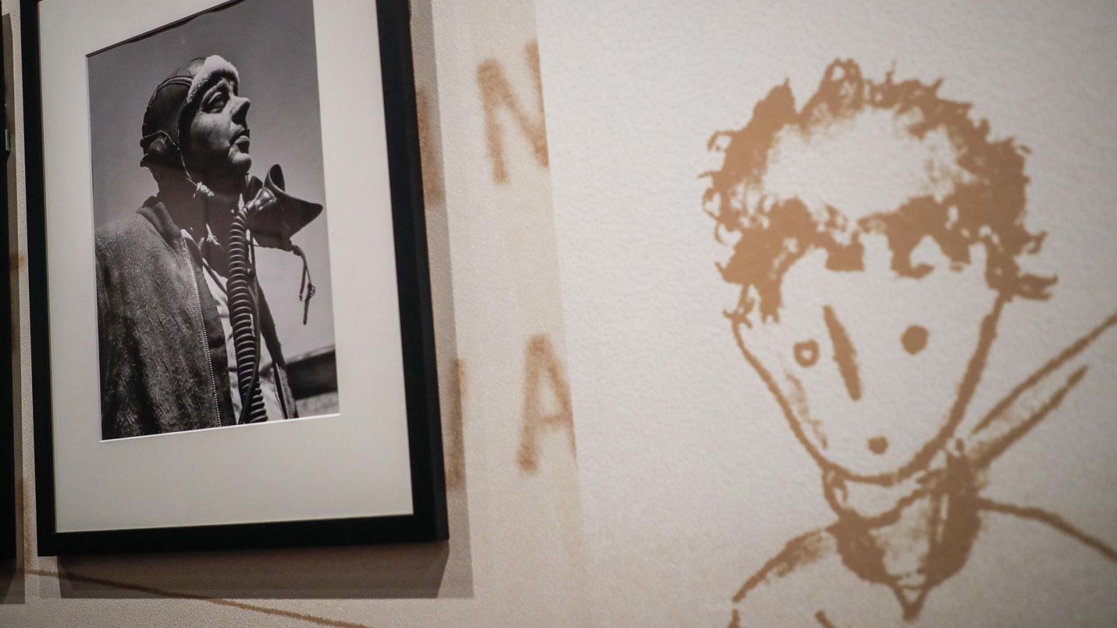 Hace 80 años el avión de Saint-Exupéry se perdió en el mar - Informativo 24h | Ver