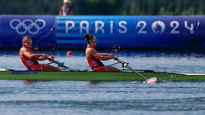 Aina Cid y Esther Briz termina quintas en la semifinal de dos sin timonel