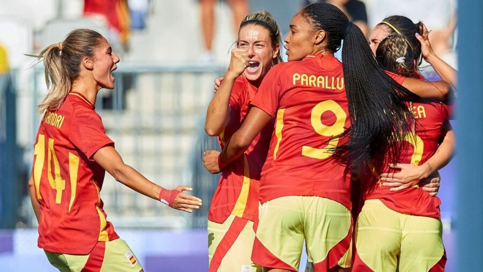 España – Brasil (F) fútbol: Athenea y Alexia resuelven un partido marcado por la expulsión de Marta