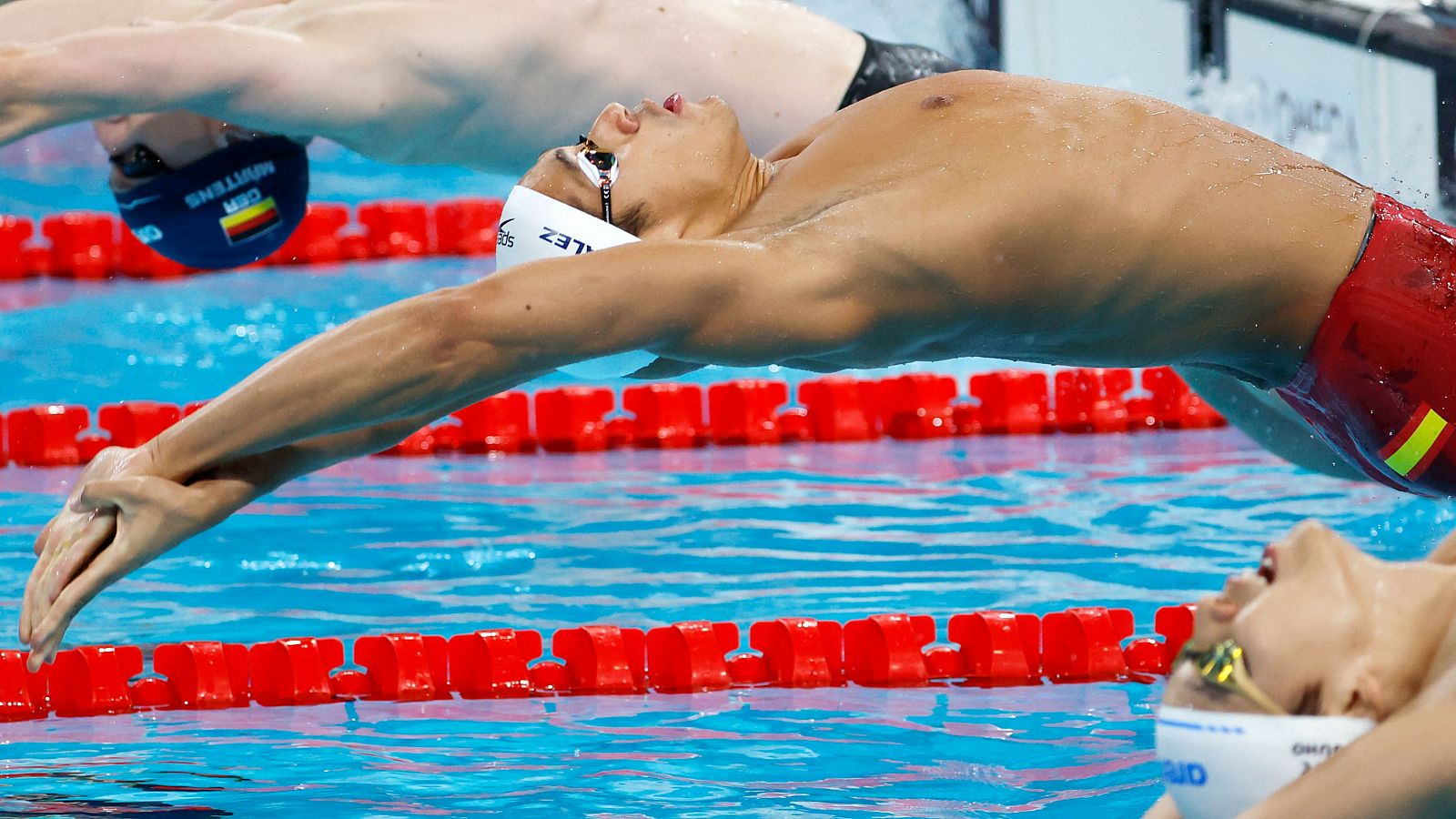 Natación espalda 200m (M): Hugo González acaba octavo y se mete en la final