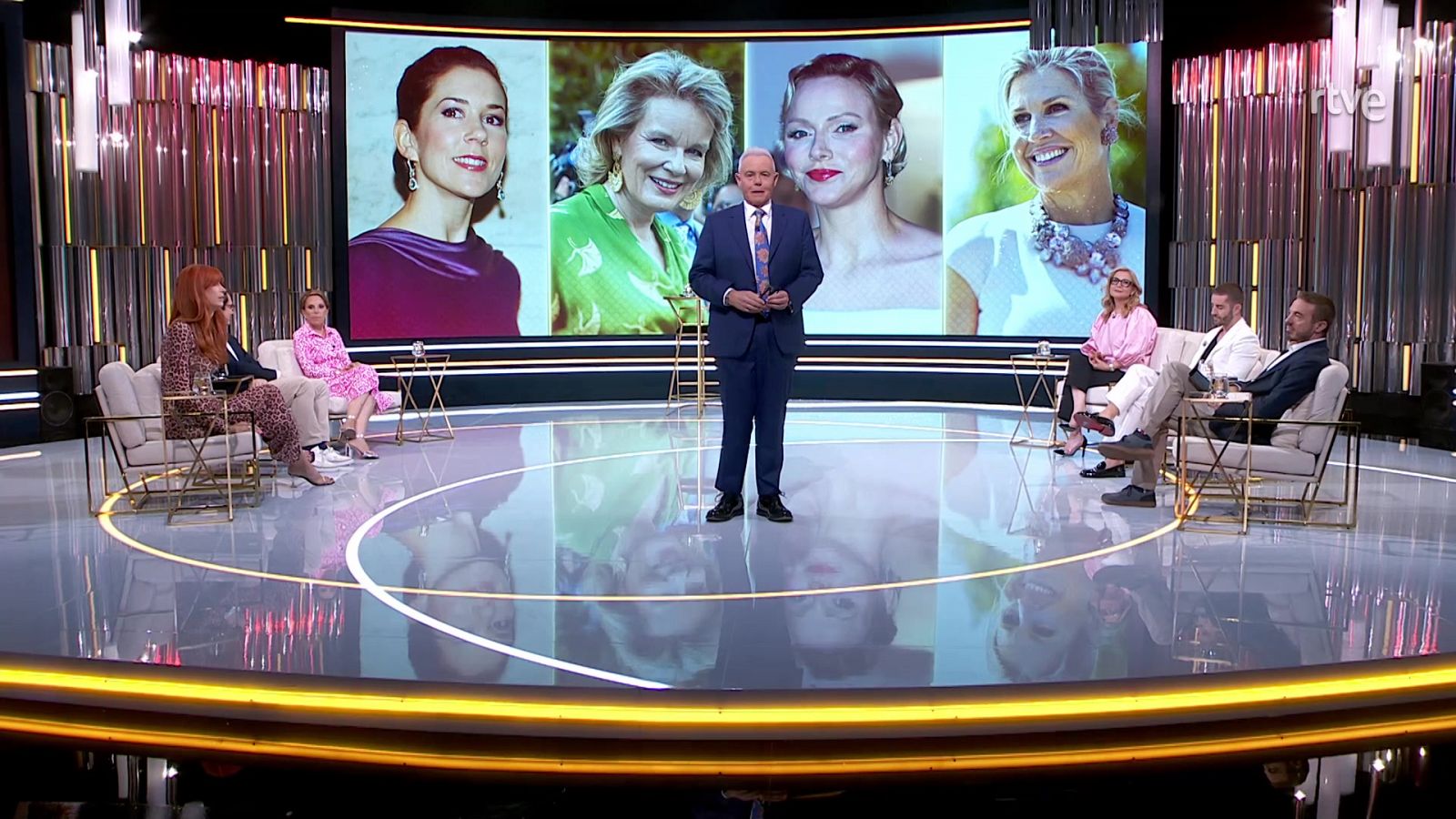 Lazos de sangre - El debate: Nuevas reinas - ver ahora