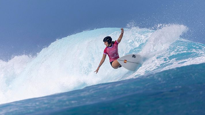 Surf: Nadia Erostarbe vence a Shino Matsuda y se mete en cuartos de final