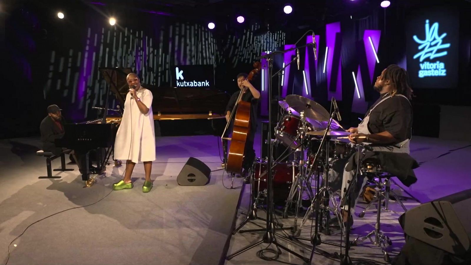 Festivales de verano - 47º Jazz Vitoria 2024: Cécile McLorin Salvant - ver ahora