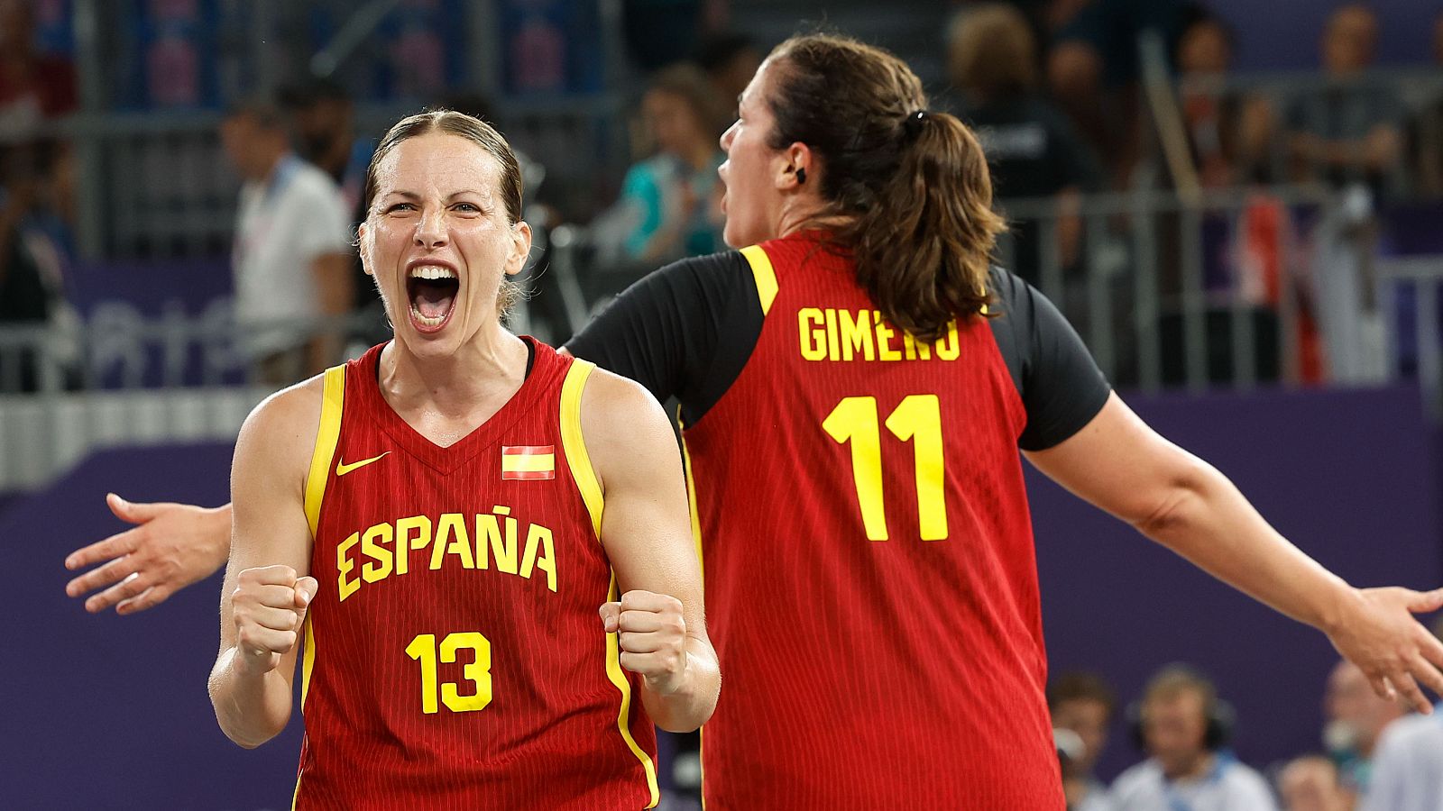 Sandra Ygueravide y Vega Gimeno lideran la victoria de España ante Australia en baloncesto 3x3