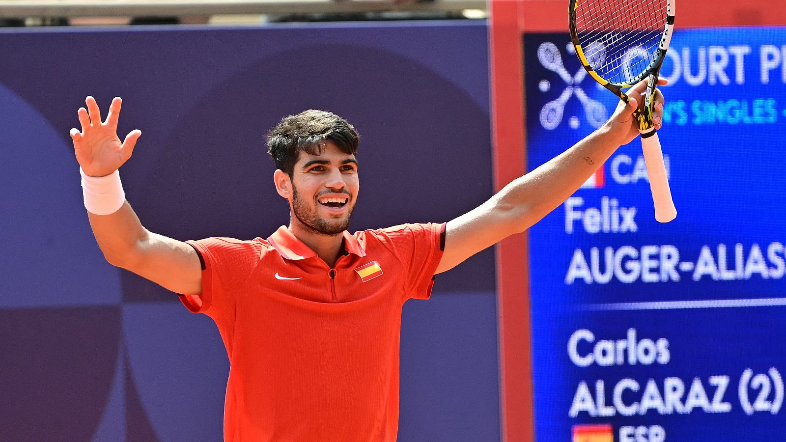 Tenis | Carlos Alcaraz vence a Auger-Aliassime y peleará por la medalla de oro en París 2024