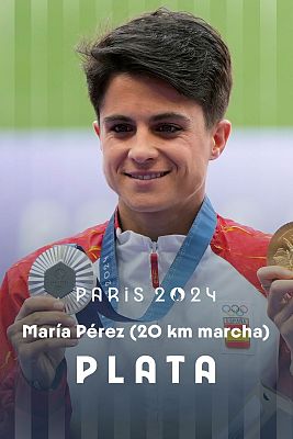 María Pérez recoge su medalla de plata en 20 km marcha en París 2024