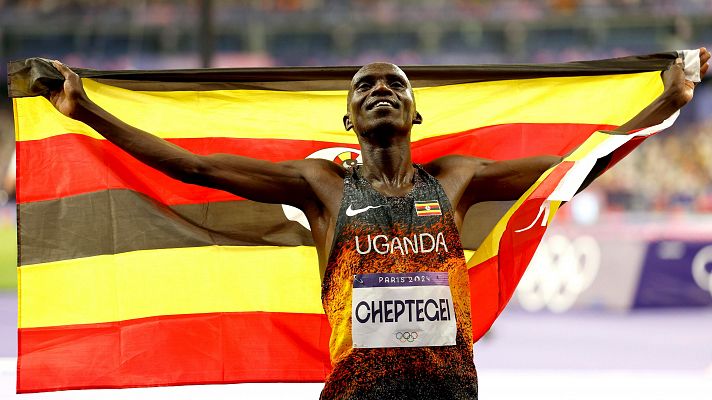 Atletismo JJOO París 2024 - Atletismo 10.000 (M): Cheptegei fija nuevo récord olímpico y Ndikumwenayo acaba noveno